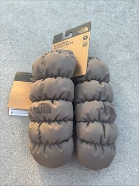 The North Face Montana Puffer Mitts - Mocha Brown - Small